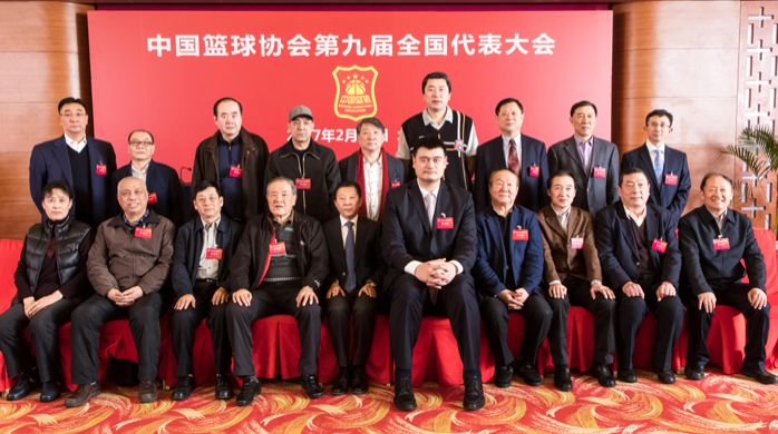 篮球规则红蓝代表什么_篮球红蓝队_红蓝篮球规则