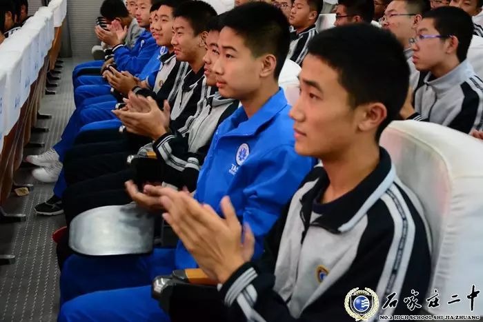 篮球规则中什么叫违例行为_篮球规则行为叫违例中的什么_篮球规则行为叫违例中规则吗