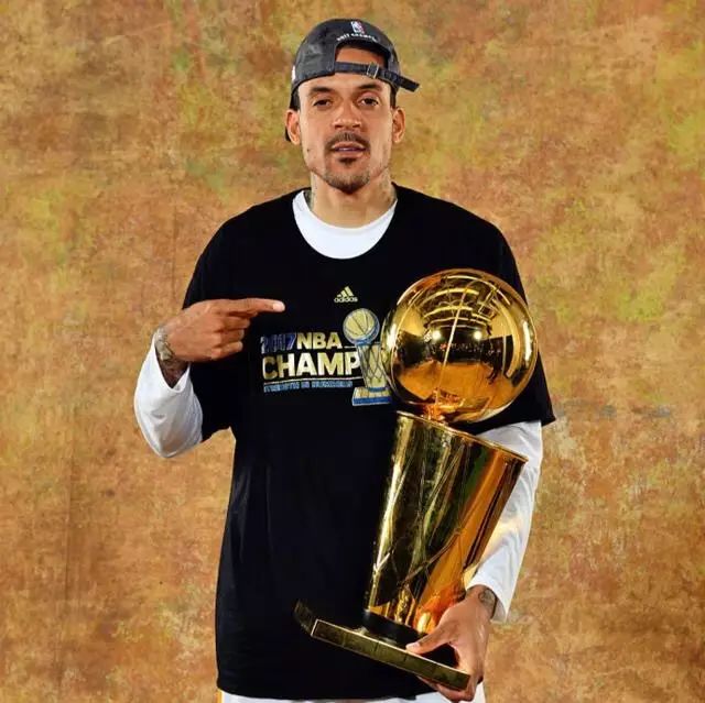 17年篮球NBA谁是冠军_篮球冠军是谁_篮球冠军2021