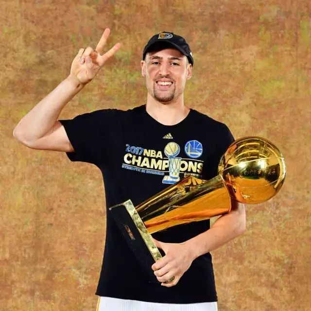 篮球冠军2021_17年篮球NBA谁是冠军_篮球冠军是谁