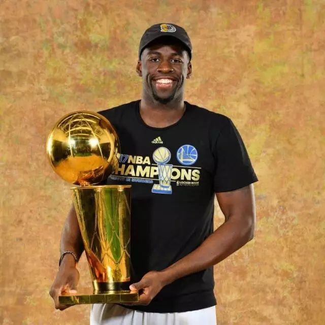 篮球冠军2021_17年篮球NBA谁是冠军_篮球冠军是谁