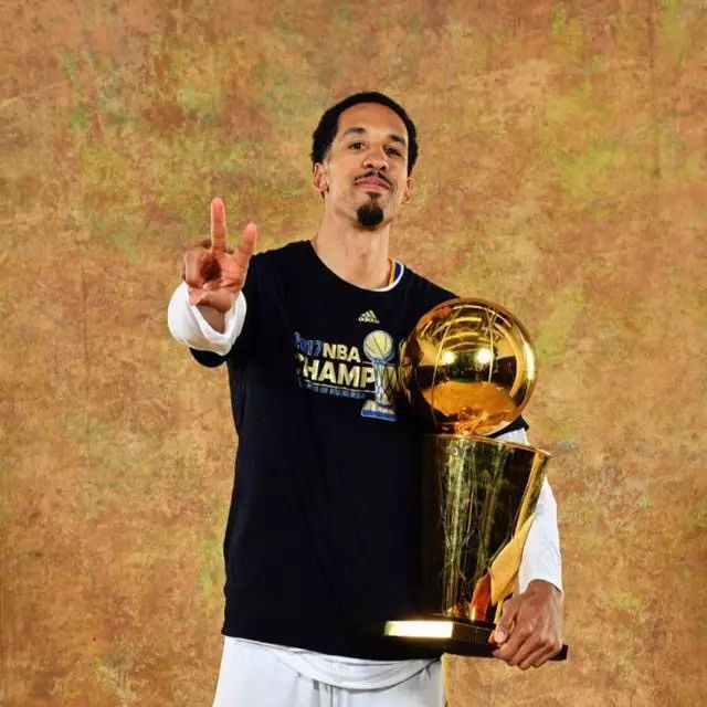 篮球冠军是谁_17年篮球NBA谁是冠军_篮球冠军2021