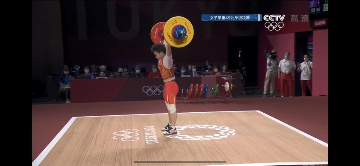 2021女子举重冠军_举重女子冠军侯志慧_举重女子冠军李雯雯