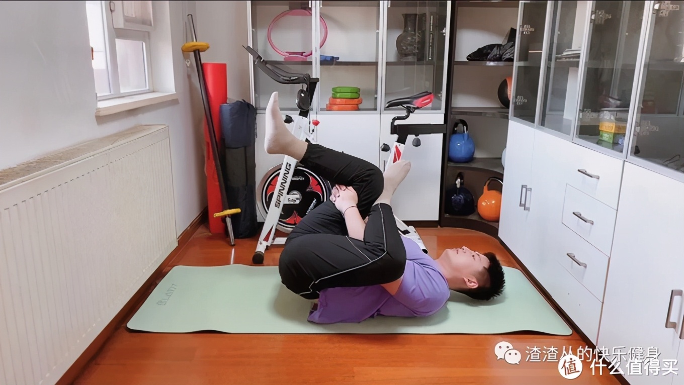 健身房练腿部_健身房腿部动作_健身房腿部锻炼动作